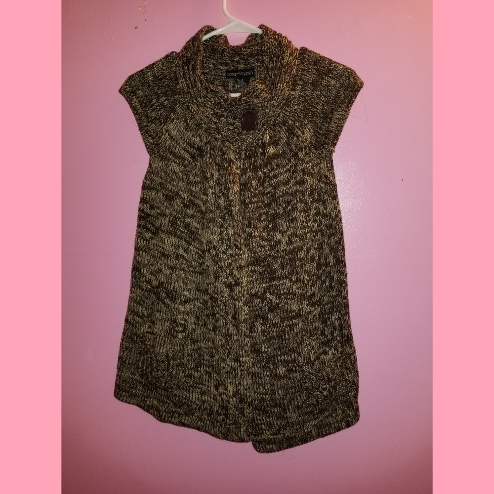 Short Sleeve Brown Sweater